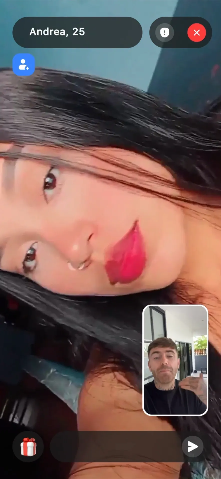 Aveola: Live Video Chat iphone screenshot 1